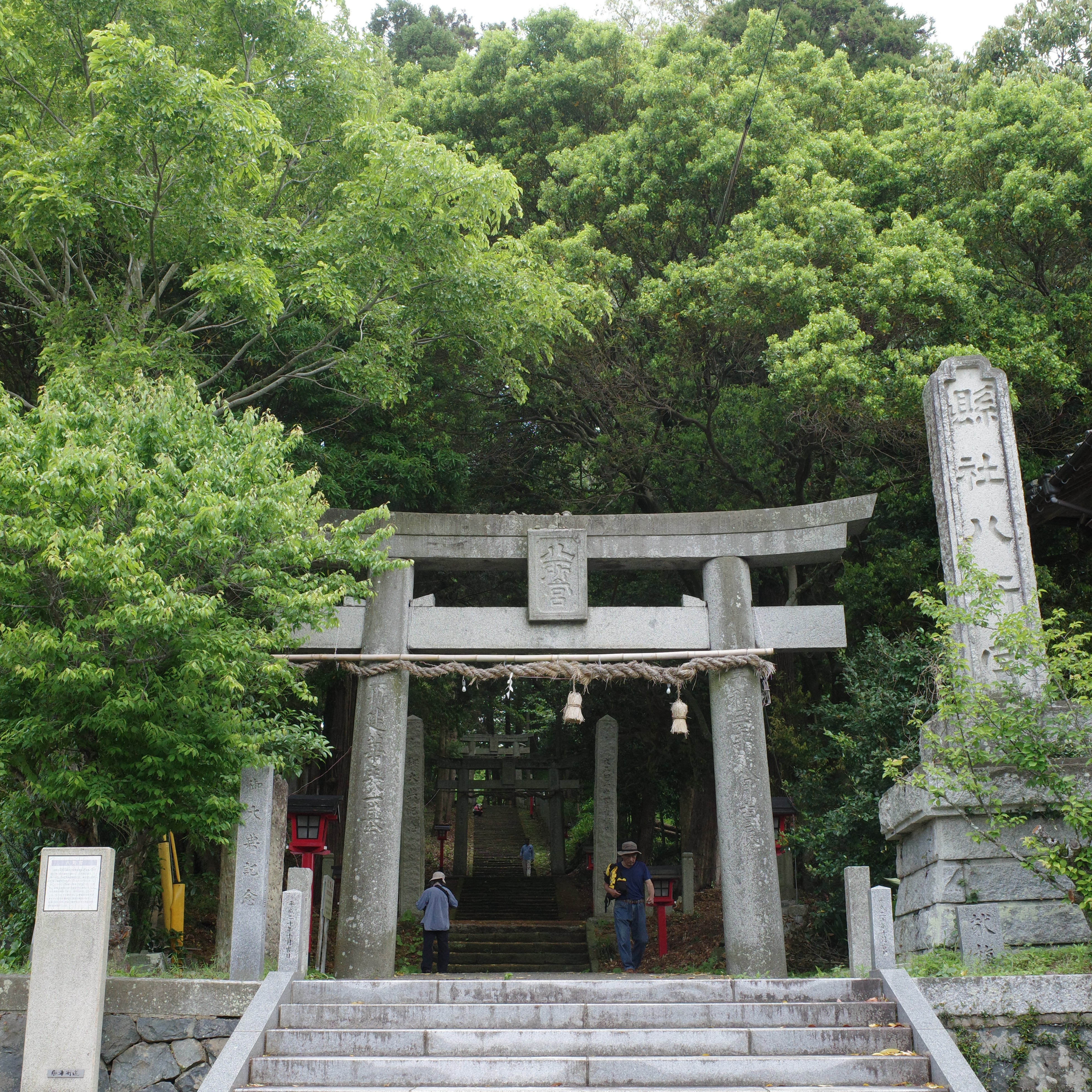 地図と歩く赤間―教育大前間③八所宮（三浦撮影）.JPG
